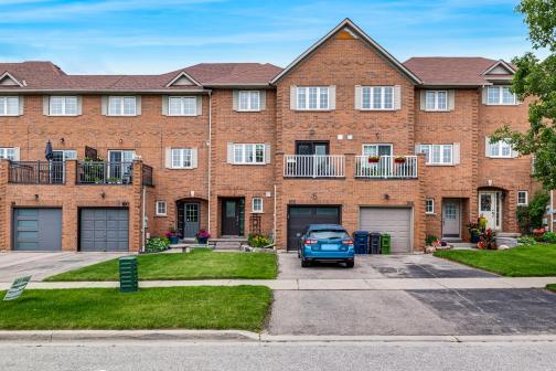102 Bridgend Street, Rouge E10, Toronto photo number 2