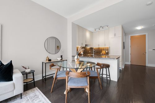 39-queens-quay-east-337-toronto-web-mls-15 at 337 - 39 East Queens Quay, Waterfront Communities C8, Toronto