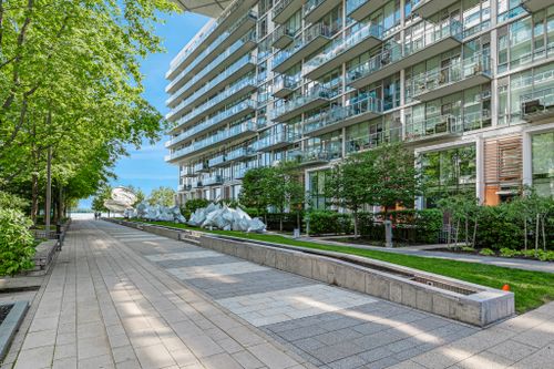 39-queens-quay-east-337-toronto-web-mls-46 at 337 - 39 East Queens Quay, Waterfront Communities C8, Toronto