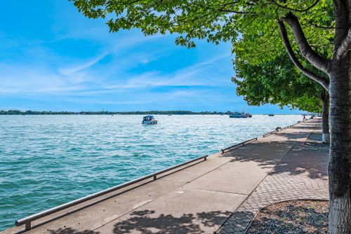 39-queens-quay-east-337-toronto-web-mls-51 at 337 - 39 East Queens Quay, Waterfront Communities C8, Toronto