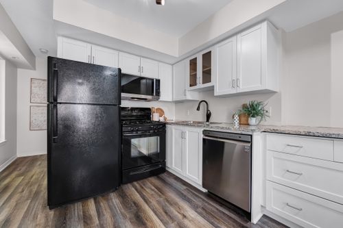 30-western-battery-road-343-toronto-web-mls-16 at 343 - 30 Western Battery Road, Niagara, Toronto