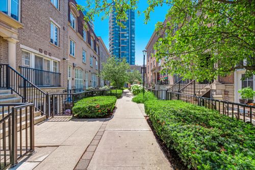30-western-battery-road-343-toronto-web-mls-32 at 343 - 30 Western Battery Road, Niagara, Toronto