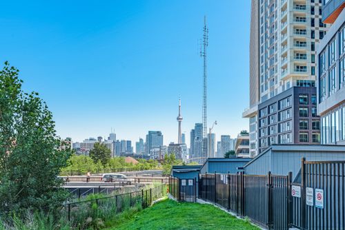 30-western-battery-road-343-toronto-web-mls-36 at 343 - 30 Western Battery Road, Niagara, Toronto