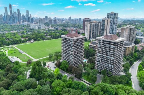 10-avoca-avenue-704-705-toronto-web-mls-68 at 704/705 - 10 Avoca Avenue, Rosedale-Moore Park, Toronto