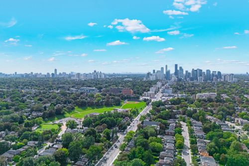 124-donlea-drive-toronto-web-mls-82 at 124 Donlea Drive, Leaside, Toronto