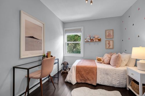 39-brentcliffe-road-toronto-web-mls-40 at 39 Brentcliffe Road, Leaside, Toronto