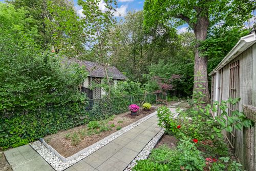 39-brentcliffe-road-toronto-web-mls-59 at 39 Brentcliffe Road, Leaside, Toronto