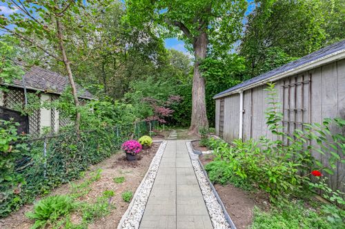 39-brentcliffe-road-toronto-web-mls-62 at 39 Brentcliffe Road, Leaside, Toronto