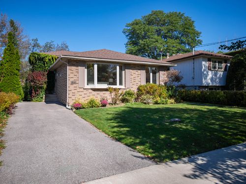 46-manorglen-crescent-4 at 46 Manorglen Crescent, Agincourt South-Malvern West, Toronto