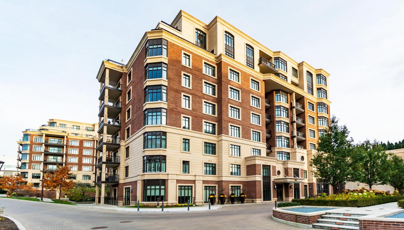#810 - 1888 Bayview Avenue, Bridle Path-Sunnybrook-York Mills, Toronto
