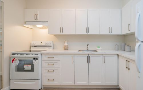 5-massey-square-1801-020-018-kitchen-mls_size at 1801 - 5 Massey Square, Crescent Town, Toronto