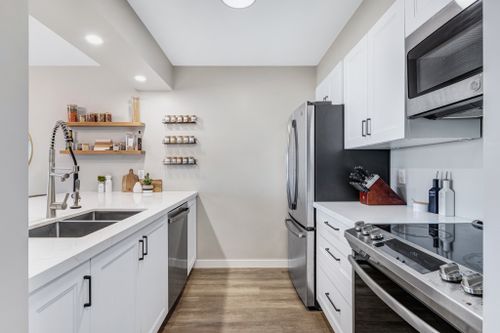 1200-the-esplanade-north-615-pickering-web-mls-9 at 615 - 1200 The Esplanade N, Town Centre, Pickering