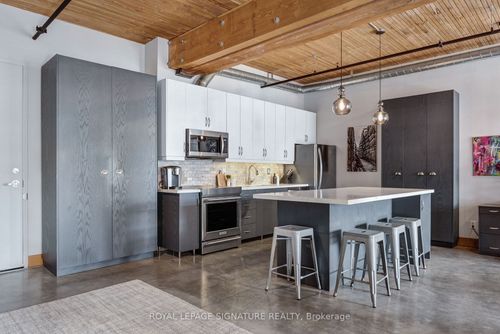 68-broadview-ave-south-riverdale-toronto-09 at 305 - 68 Broadview Avenue, South Riverdale, Toronto 68-broadview-ave-south-riverdale-toronto-09 at 305 - 68 Broadview Avenue, South Riverdale, Toronto