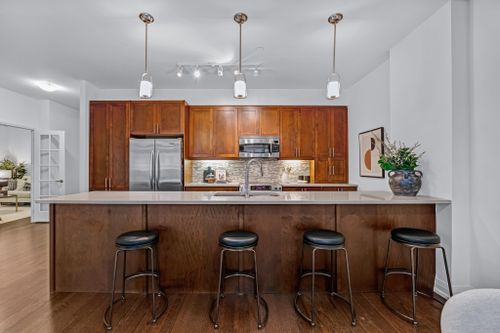 85-the-donway-west-105-toronto-web-mls-9 at 105 - 85 The Donway, Banbury-Don Mills, Toronto