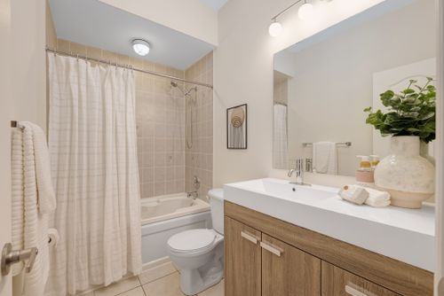 949-queen-street-west-toronto-web-mls-32 at 949 Queen Street West, Trinity-Bellwoods, Toronto