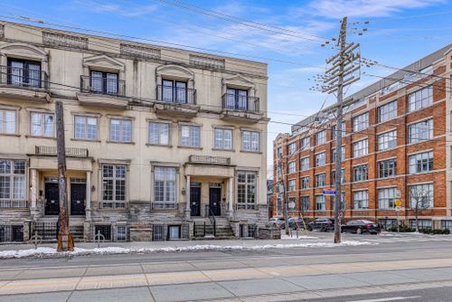 949-queen-street-west-toronto-web-mls-7 at 949 Queen Street West, Trinity-Bellwoods, Toronto