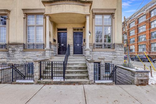 949-queen-street-west-toronto-web-mls-8 at 949 Queen Street West, Trinity-Bellwoods, Toronto