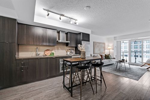 300-front-street-west-502-toronto-web-mls-8 at 502 - 300 Front Street West, Waterfront Communities C1, Toronto