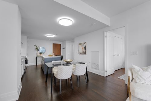 25-malcolm-road-402-toronto-web-mls-16 at 402 - 25 Malcolm Road, Leaside, Toronto