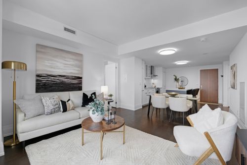 25-malcolm-road-402-toronto-web-mls-19 at 402 - 25 Malcolm Road, Leaside, Toronto