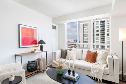 008-1920x1080-photo at 805 - 225 Merton Street, Mount Pleasant West, Toronto