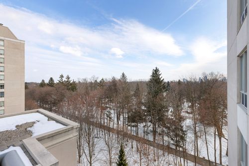 012-1920x1080-photo at 805 - 225 Merton Street, Mount Pleasant West, Toronto