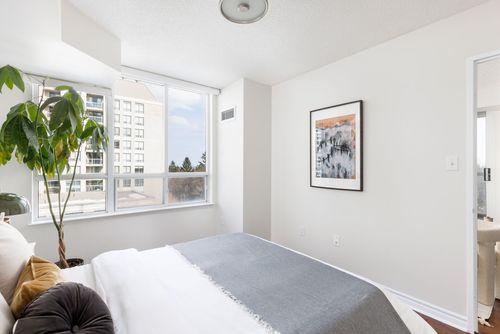 021-1920x1080-photo at 805 - 225 Merton Street, Mount Pleasant West, Toronto