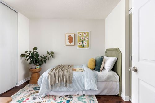 024-1920x1080-photo at 805 - 225 Merton Street, Mount Pleasant West, Toronto