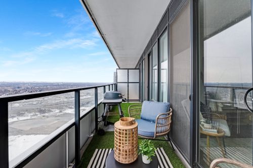 30-shore-breeze-drive-3111-toronto-web-mls-35 at 3111 - 30 Shore Breeze Drive, Mimico, Toronto