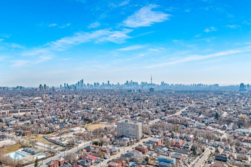 207-ennerdale-road-toronto-web-mls-78 at 207 Ennerdale Road, Caledonia-Fairbank, Toronto