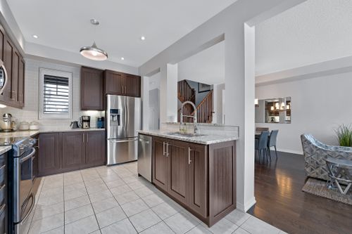 322-lakebreeze-drive-clarington-web-mls-18 at 322 Lakebreeze Drive, Newcastle, Clarington