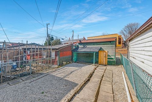 144-denison-avenue-toronto-web-mls-58 at 144 Denison Avenue, Kensington-Chinatown, Toronto