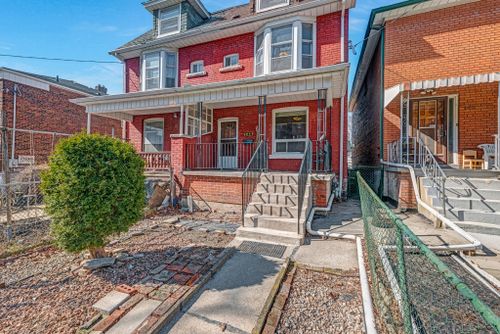 144-denison-avenue-toronto-web-mls-8 at 144 Denison Avenue, Kensington-Chinatown, Toronto