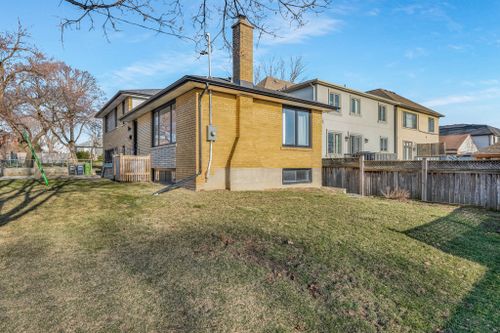 7-friendly-drive-toronto-web-mls-48 at 7 Friendly Drive, Islington-City Centre West, Toronto