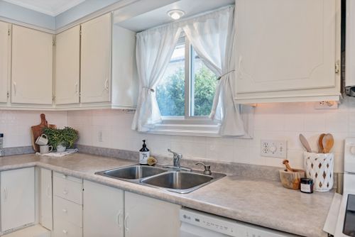 655-perry-crescent-oshawa-web-mls-17 at 655 Perry Crescent, Vanier, Oshawa