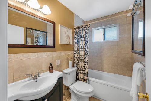 655-perry-crescent-oshawa-web-mls-23 at 655 Perry Crescent, Vanier, Oshawa