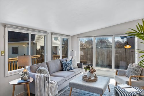 655-perry-crescent-oshawa-web-mls-34 at 655 Perry Crescent, Vanier, Oshawa