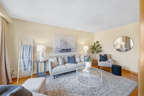 655-perry-crescent-oshawa-web-mls-8 at 655 Perry Crescent, Vanier, Oshawa