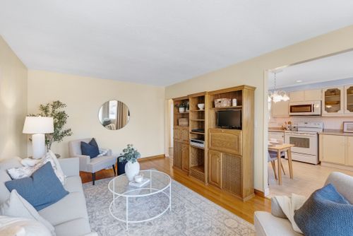 655-perry-crescent-oshawa-web-mls-9 at 655 Perry Crescent, Vanier, Oshawa