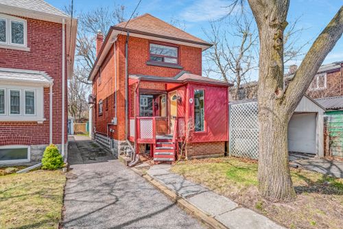 26-martin-road-toronto-web-mls-9 at 26 Martin Road, Mount Pleasant East, Toronto