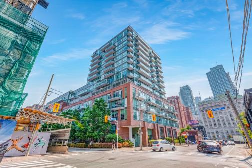 N1404 - 116 George Street, Moss Park, Toronto photo number 2