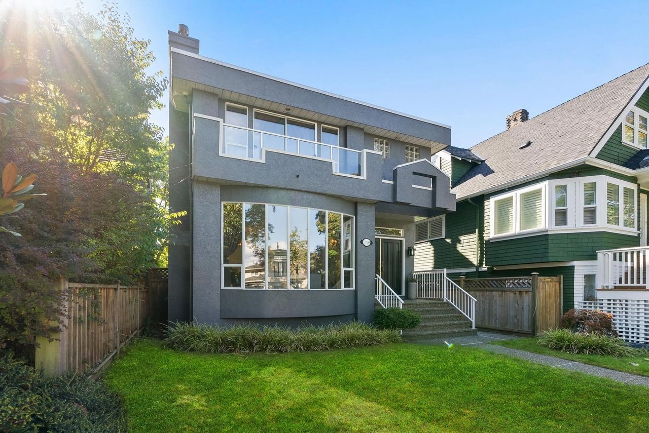 3750 W 24th Avenue, Dunbar, Vancouver West  by Seadon & Associates 3750 W 24th Avenue, Dunbar, Vancouver West