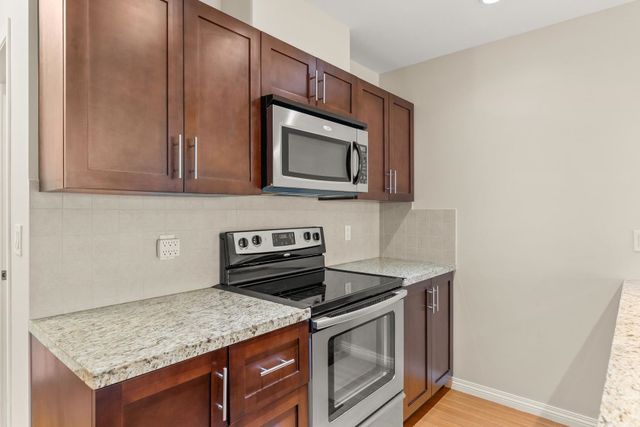 5000-imperial-street-metrotown-burnaby-south-16 at 303 - 5000 Imperial Street, Metrotown, Burnaby South