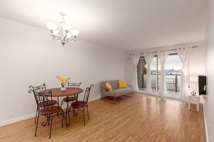 212-forbes-avenue-lower-lonsdale-north-vancouver-04