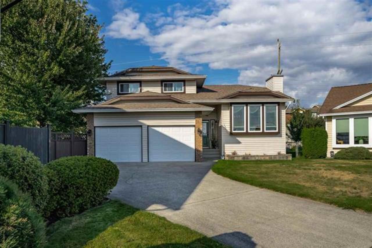 12217 Chestnut Crescent, Pitt Meadows