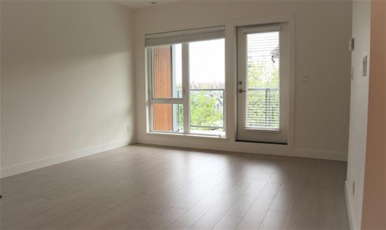 3 at 10 - 3595 Salal Drive, Dollarton, North Vancouver 3 at 10 - 3595 Salal Drive, Dollarton, North Vancouver