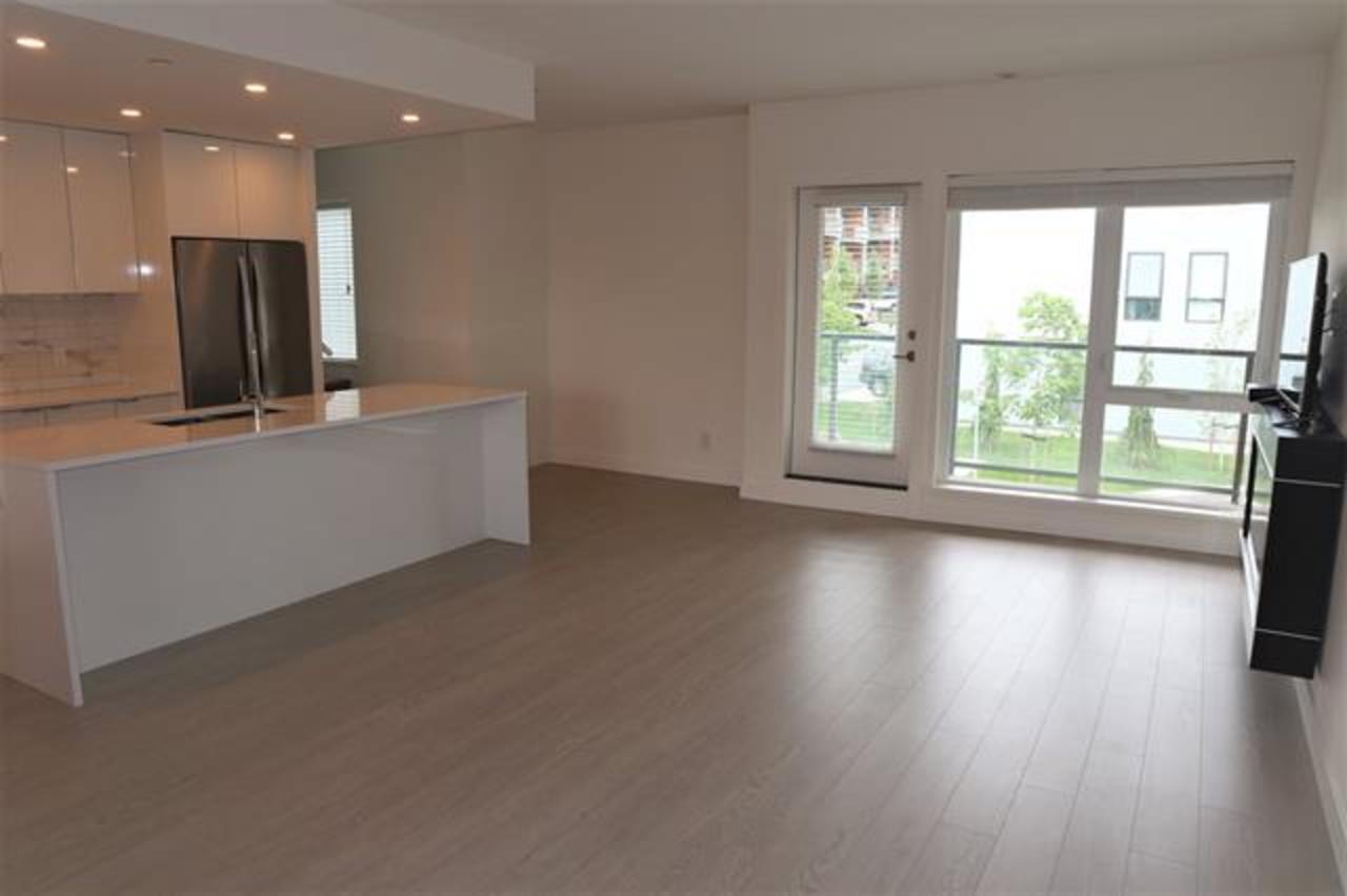 5 at 10 - 3595 Salal Drive, Dollarton, North Vancouver 5 at 10 - 3595 Salal Drive, Dollarton, North Vancouver