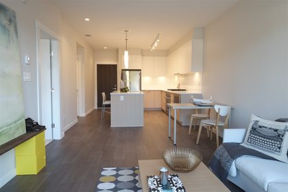 4 at 210 - 625 E 3rd Street, Lower Lonsdale, North Vancouver