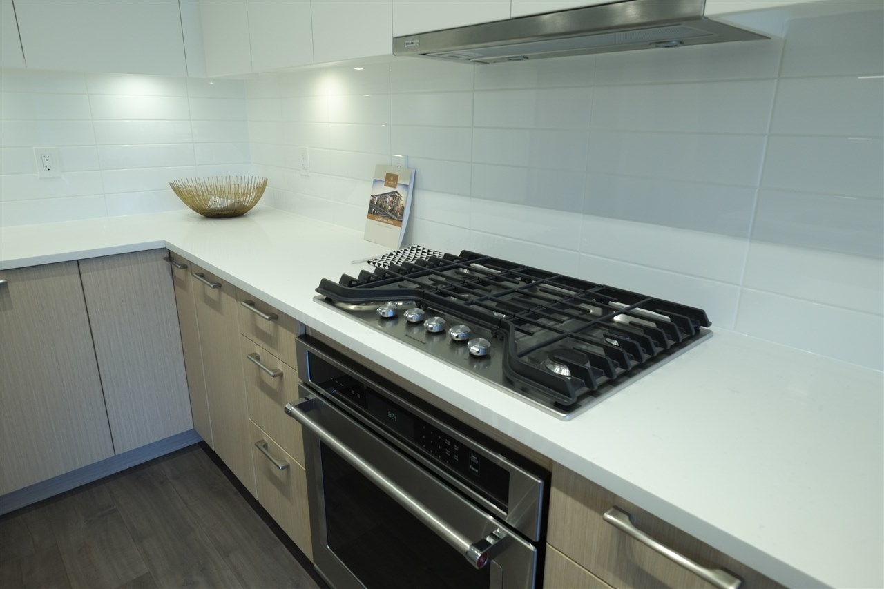 3 at 210 - 625 E 3rd Street, Lower Lonsdale, North Vancouver 3 at 210 - 625 E 3rd Street, Lower Lonsdale, North Vancouver
