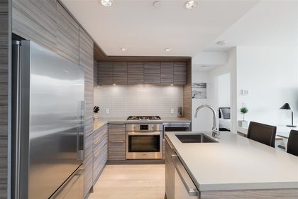 1550-fern-street-lynnmour-north-vancouver-04